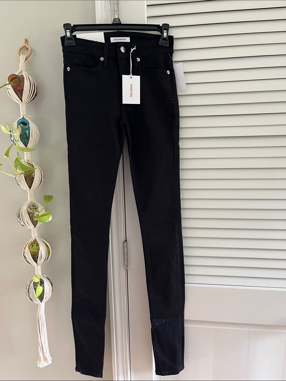 Good American Black Skinny Jeans